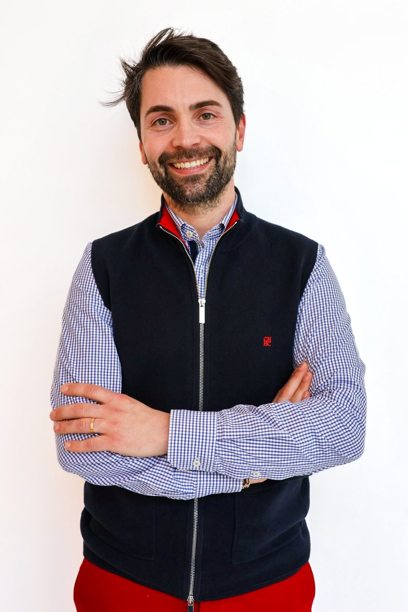 Dr. Pedro Araújo